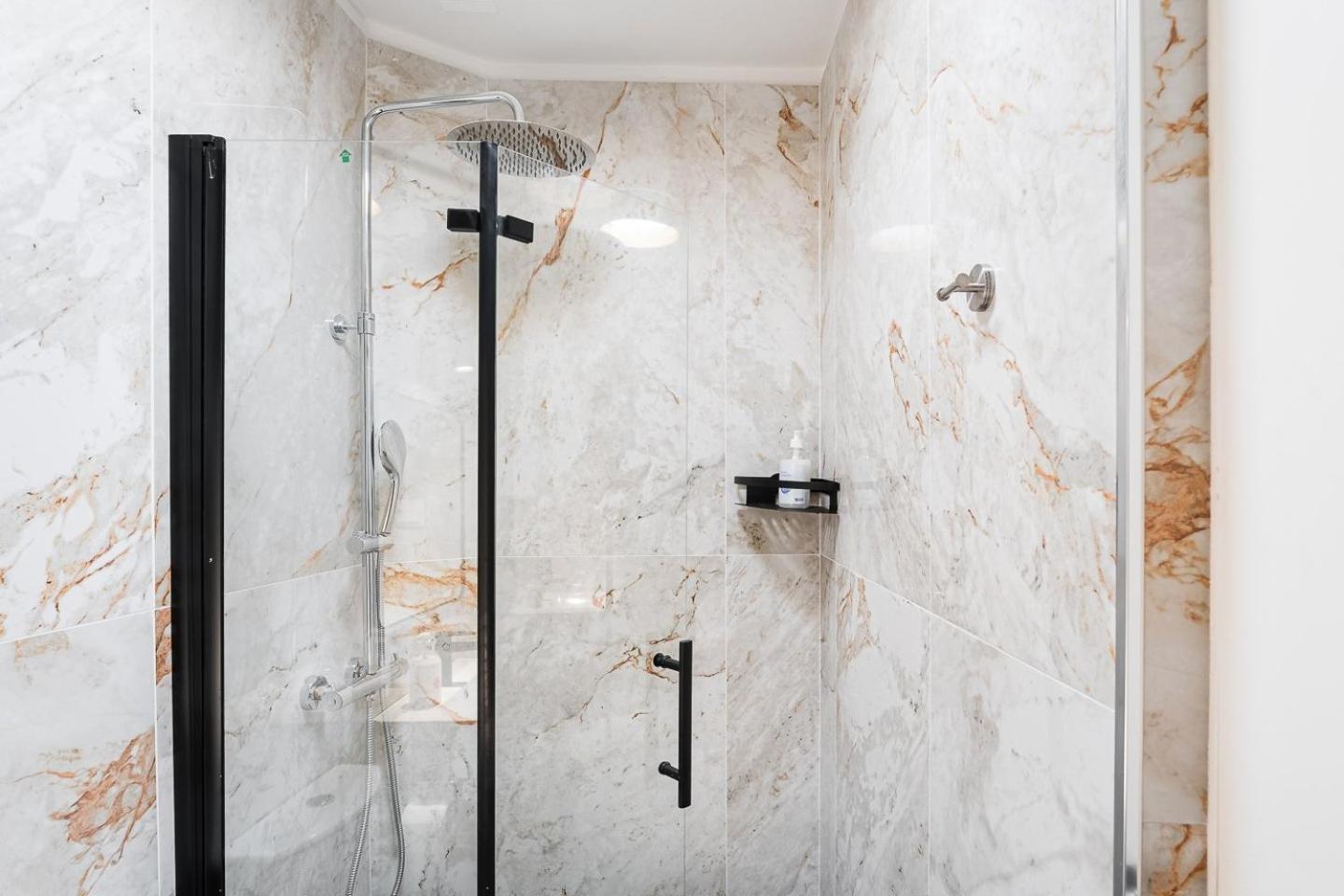 Guestready - Serene Hideout In Downtown OOporto Exteriör bild